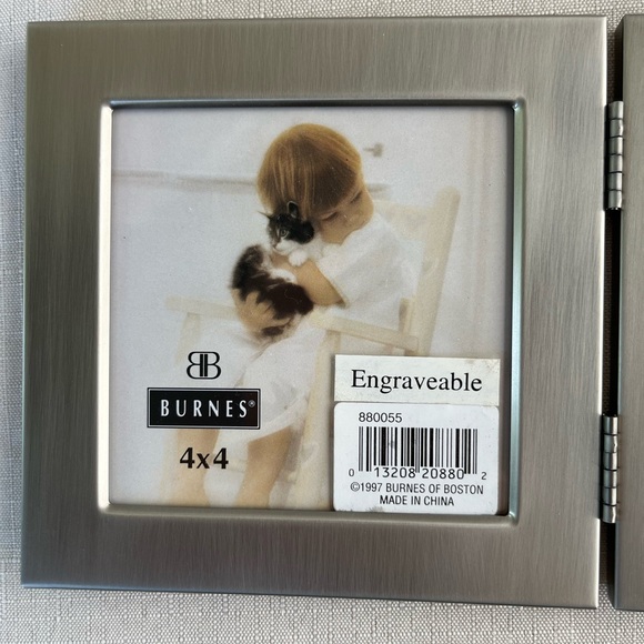 Burnes of Boston ENGRAVEABLE baby picture frame. Pewter “4x4” embossed bear. - Picture 3 of 12